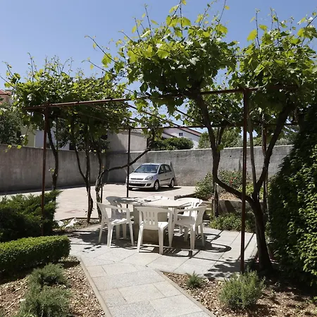 Apartment By The Sea Baska, Krk - 19390 Baska (Krk)